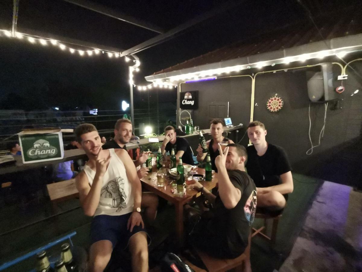 Chang Bed And Bar Hostel (Adults Only) Surat Thani Zewnętrze zdjęcie